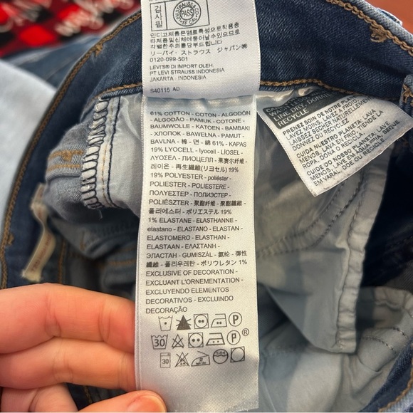 Levi’s Skinny Jeans - Picture 8 of 10